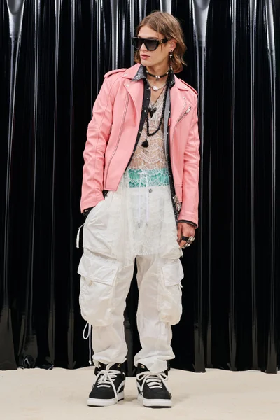 Look 17
